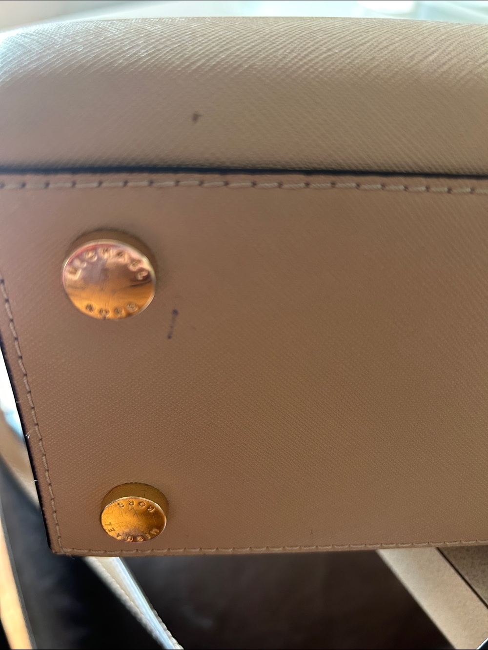 Michael Kors Selma Saffano Leather Medium Satchel in Oyster - Picture 13 of 16
